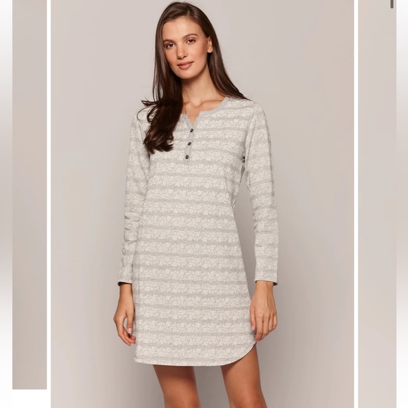 🎁4/$25 - CLAUDEL LINGERIE - ladies nightgown Pajamas - like NEW - Picture 6 of 6